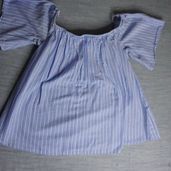 Express Crop Top - Picture 1 of 3